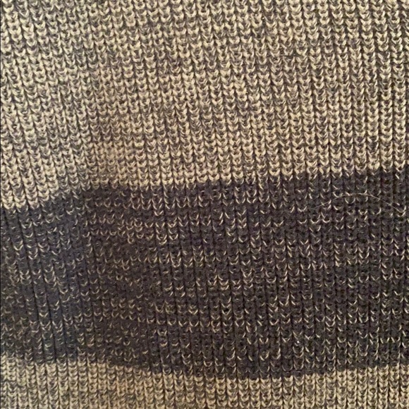 Express sweater - Picture 6 of 9